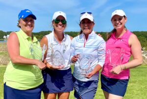 Low Gross Champions Kate Brady, Kate Burns, Jessica Daugherty, Abby Conner